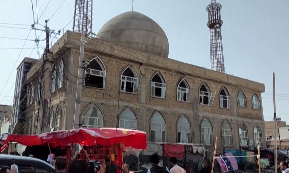 ataque a mesquita no afeganistão