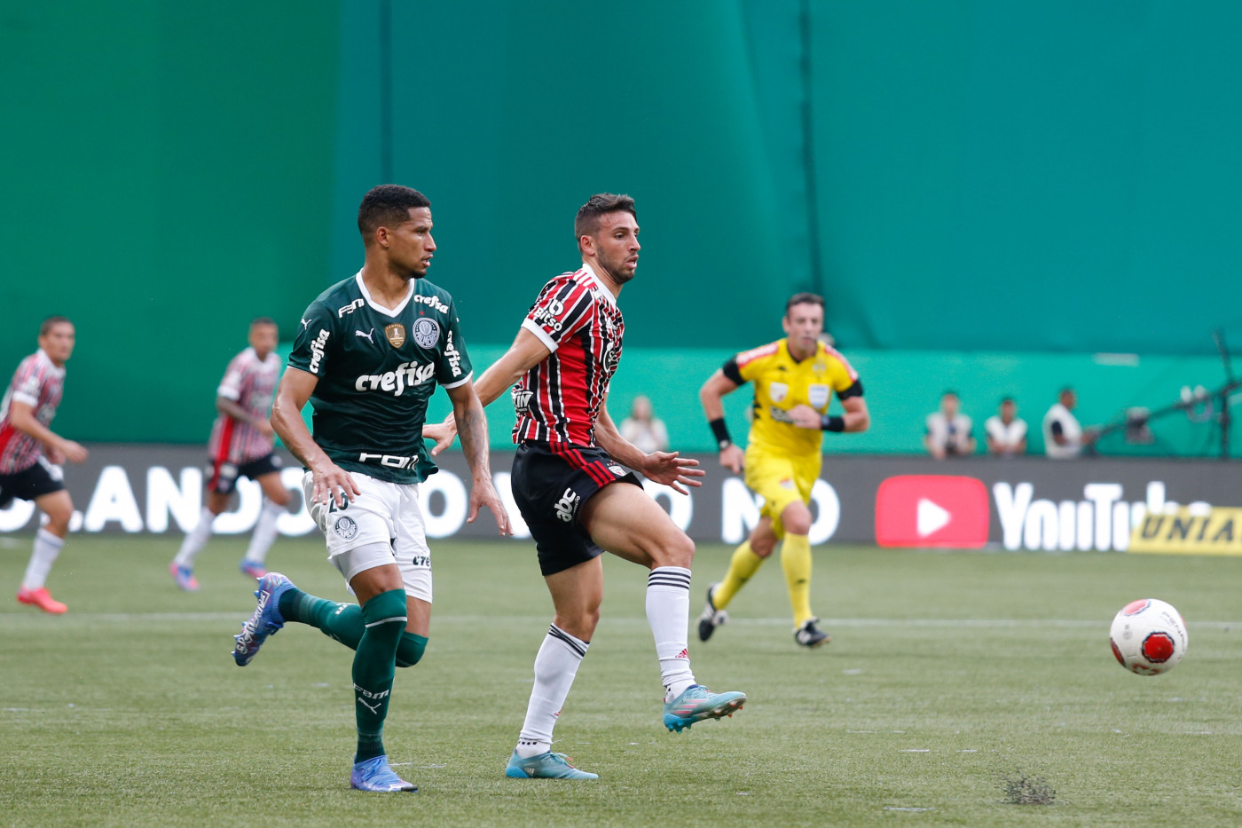 Calleri durante final do Paulistão entre São Paulo e Palmeiras