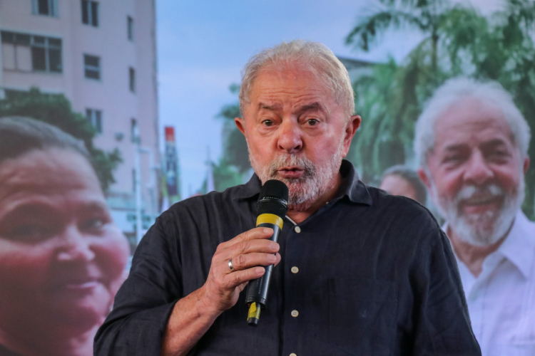 Lula durante discurso