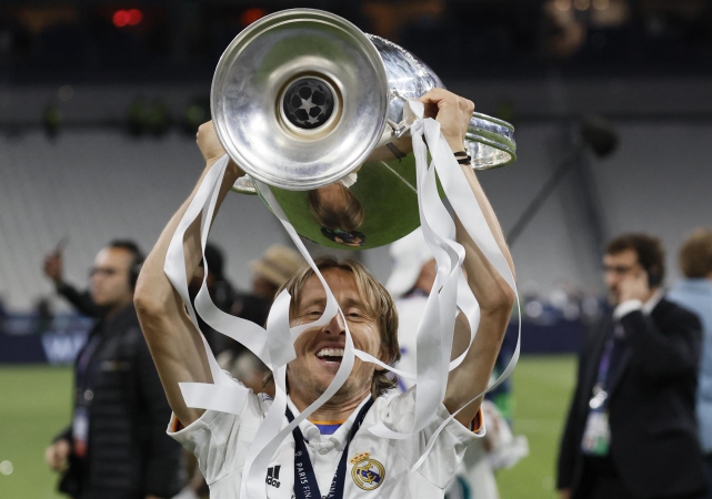 Real Madrid renovou o contrato de Luka Modric até junho de 2023