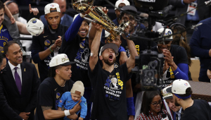Stephen Curry foi campeão da NBA 2022 com o Golden State Warriors