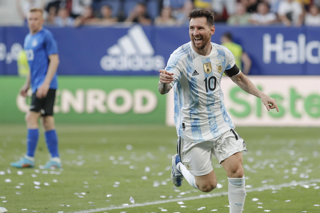 A Gazeta  Revista coloca Messi à frente de Pelé como melhor