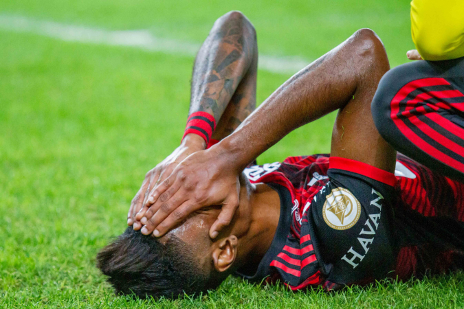 Bruno Henrique só volta a vestir as cores do Flamengo em 2023