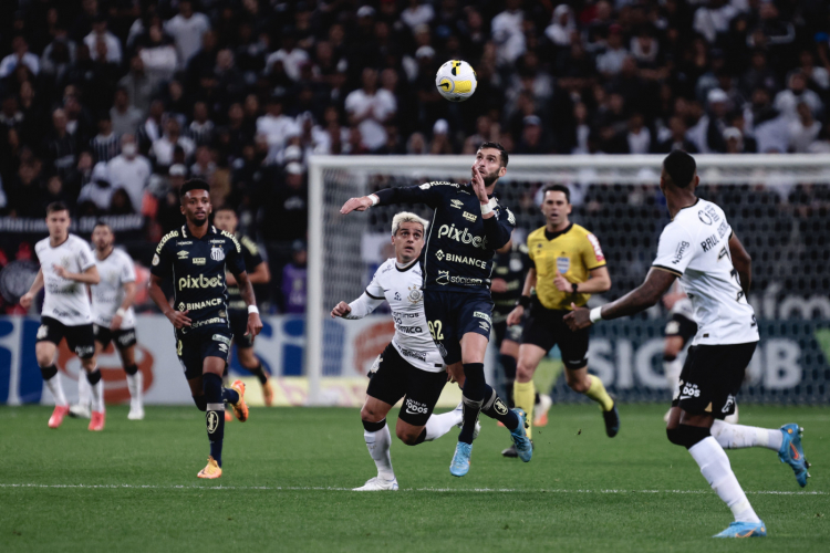 Corinthians empata com o Santos e pode ver liderança ficar mais distante 3 agf20220625326