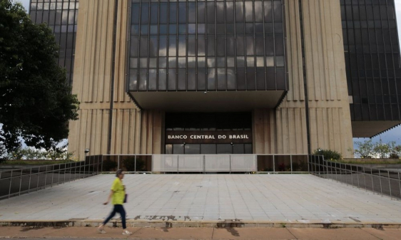 Reunião do Copom começa nesta terça-feira e mercado aposta em alta da Selic