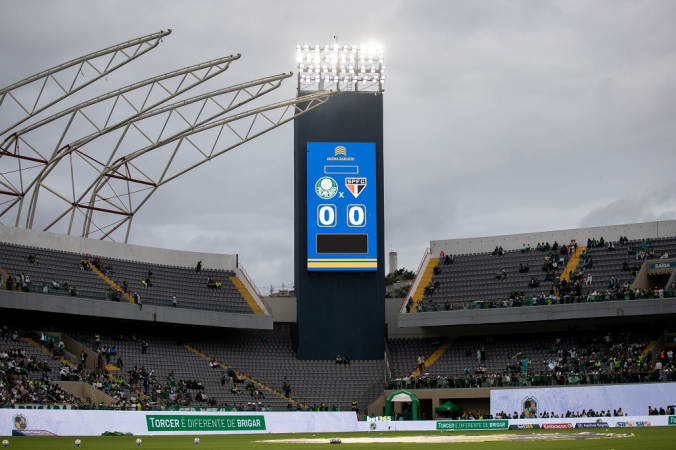 artida entre Palmeiras e São Paulo, em partida válida pelo Campeonato Brasileiro e realizada na Arena Barueri