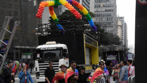 A 26ª edição da Parada LGBT+ terá 19 trios elétricos espalhados pela Avenida Paulista