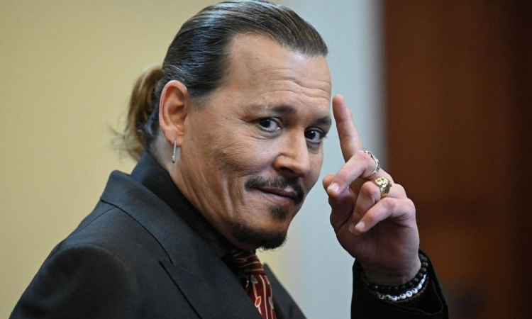 johnny depp vence processo de difamação