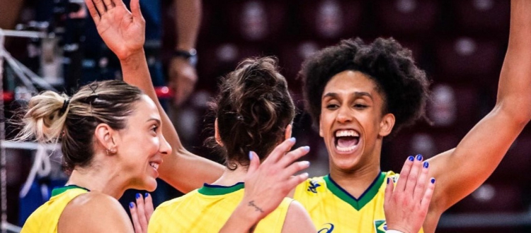 A seleção brasileira feminina de vôlei está na fase final da Liga das Nações