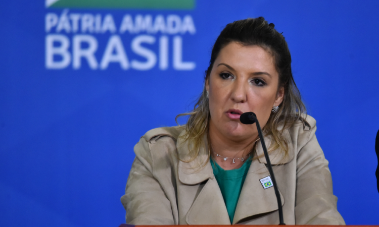 Nova presidente da Caixa diz ter 'apoio total' para conduzir investigação imparcial: 'Fatos são graves'