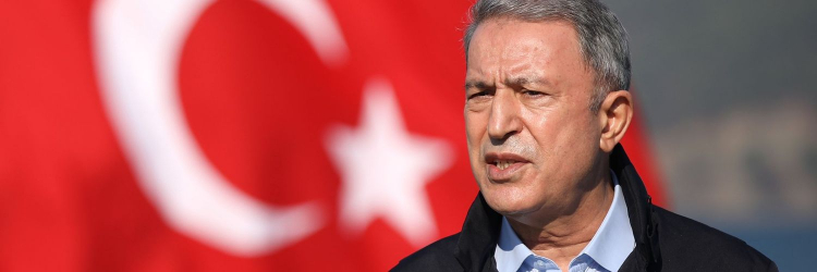 Hulusi Akar, ministro da Defesa da Turquia