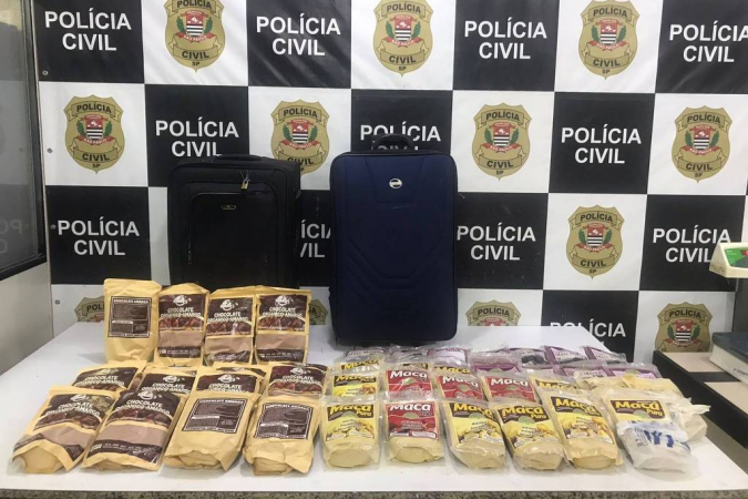 Cocaína colorida apreendida pela polícia de SP