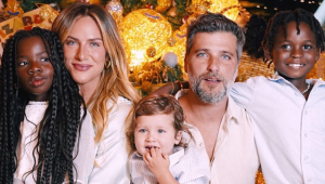 Giovanna Ewbank e Bruno Gagliasso com os filhos