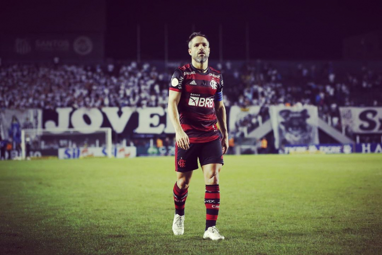 Diego Ribas anuncia saída do Flamengo ao fim da temporada e diz que não joga por outro clube do Brasil 3 diego ribas flamengo