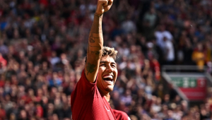 Liverpool anuncia saída de Firmino e mais três jogadores