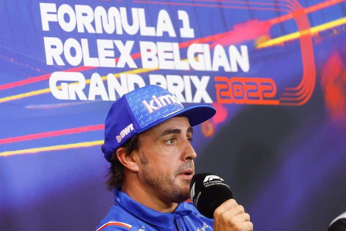 Fernando Alonso durante entrevista coletiva no GP da Bélgica Fórmula 1