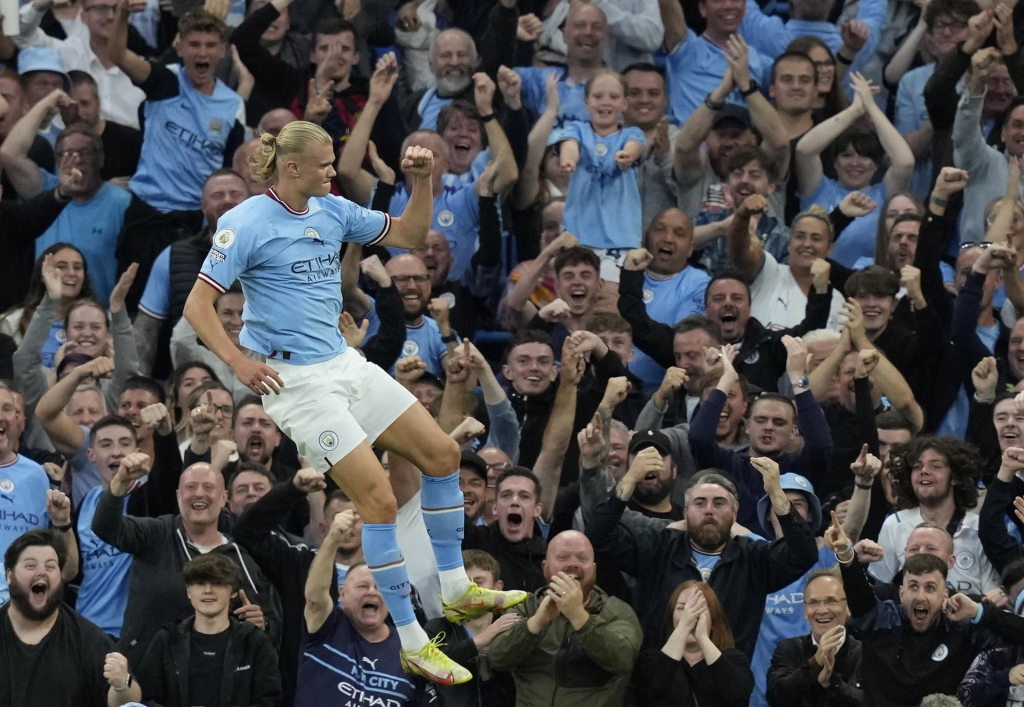 Com início avassalador no Manchester City, Haaland supera marca de Cristiano Ronaldo e Messi