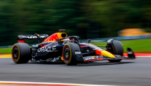 Verstappen foi o mais rápido do dia no GP da Bélgica