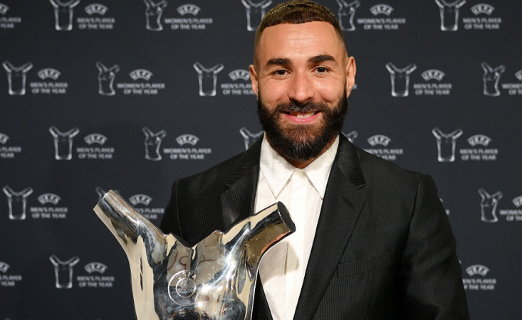 Benzema foi eleito o melhor jogador da Europa pela Uefa