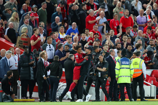 Liverpool vira contra o Bournemouth e vence a primeira no Campeonato Inglês  - Cidades Na Web