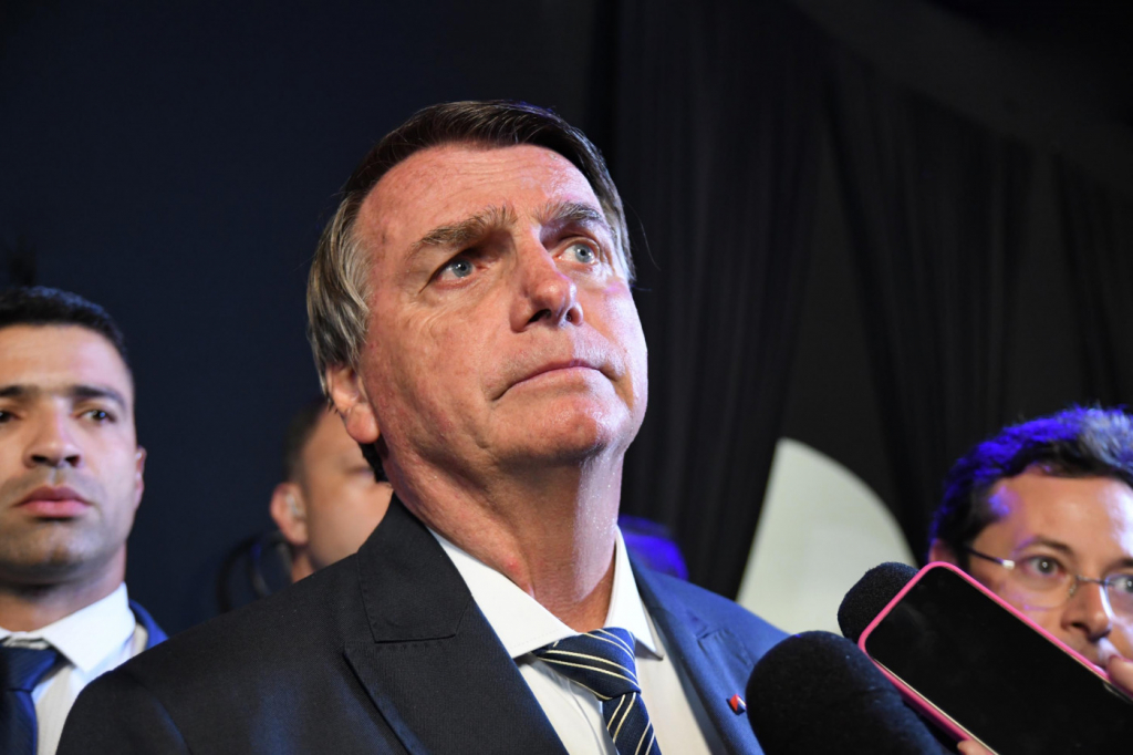 Bolsonaro afirma que fará lives diárias nos últimos dias da campanha eleitoral