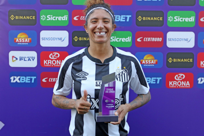 Cristiane faz quatro gols em goleada do Santos pelo Paulista