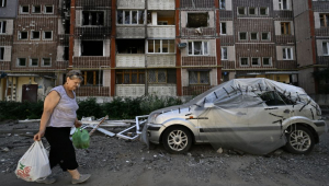 ucranianos deixando residênciaGenya SAVILOV / AFP