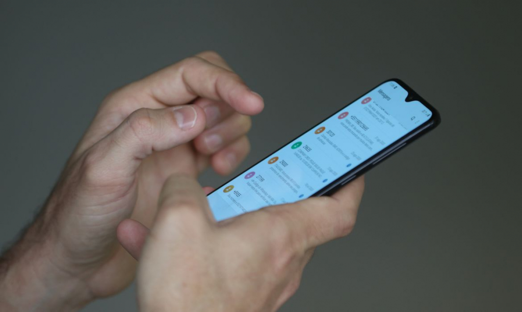 Governo Trump isenta smartphones e computadores de tarifas recíprocas