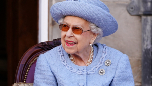 Rainha Elizabeth II está enfrentando problemas de saúde