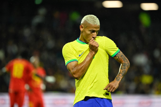 Richarliso marcou duas vezes na vitória da seleção brasileira diante de Gana, em amistoso preparatório para a Copa do Mundo