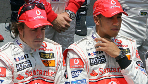Lewis Hamilton e Fernando Alonso foram companheiros de equipe na McLaren em 2007