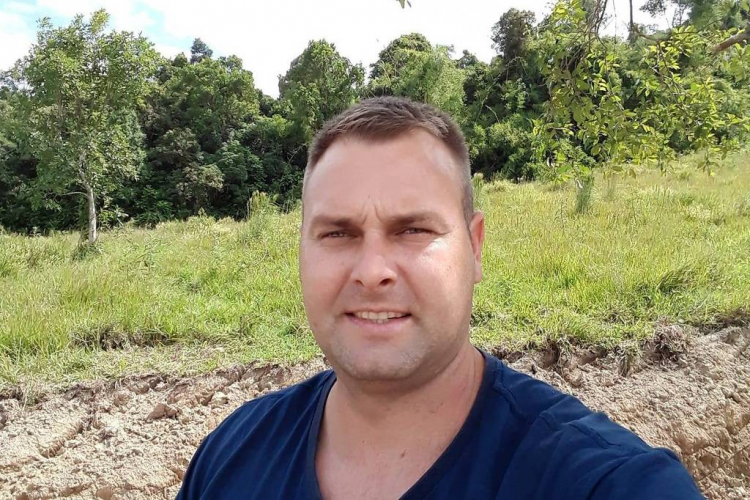 Apoiador de Bolsonaro é morto a facadas por petista em SC 3 166423752863323fd859829 1664237528 3x2 lg