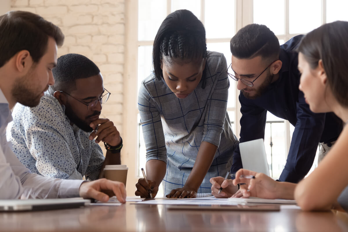 Um ambiente colaborativo eleva o nível do trabalho em equipe 