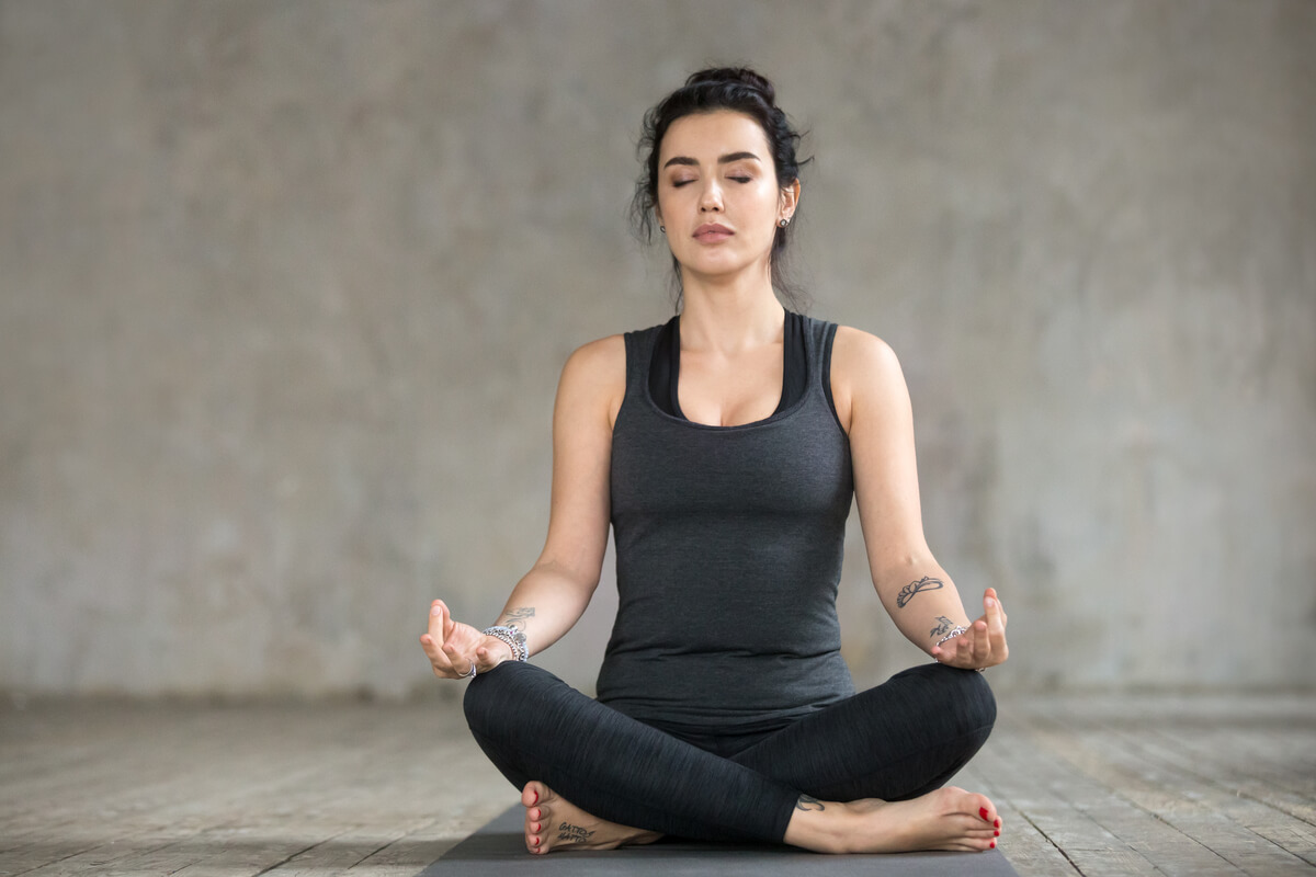 Algumas técnicas da yoga ajudam na melhora da consciência respiratória 