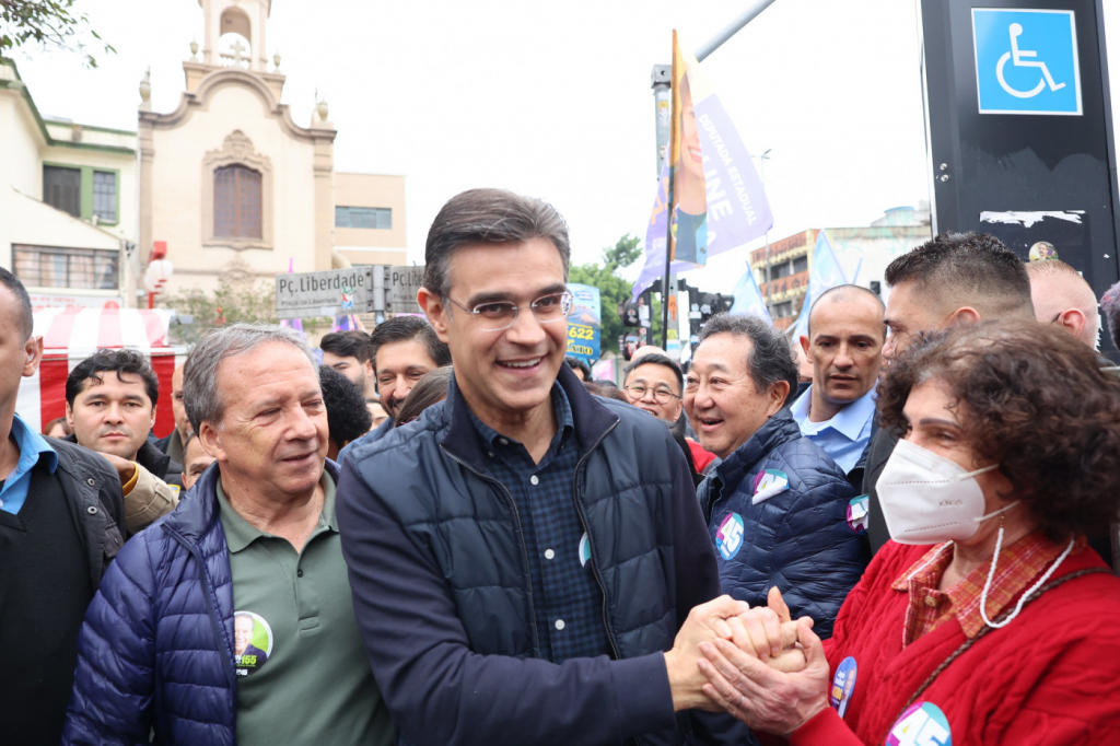 Haddad ‘tomou cartão vermelho’ e Tarcísio não conhece SP, diz Rodrigo Garcia