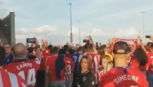 Torcedores do Atlético de Madrid fazem cânticos racistas contra Vinicius Junior