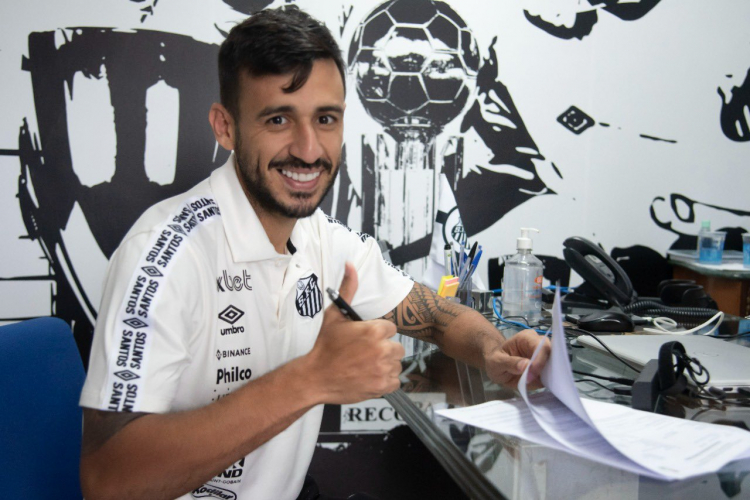 Santos renova com Camacho até o fim de 2023 3 camacho
