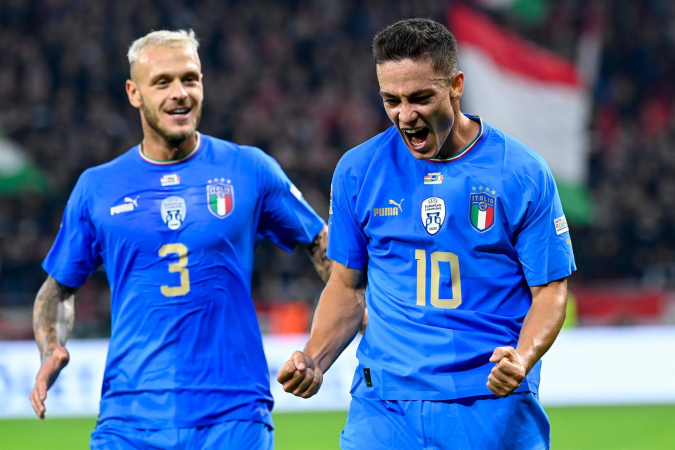A Itália venceu a Hungria por 2 a 0 e avançou para a semifinal da Liga das Nações