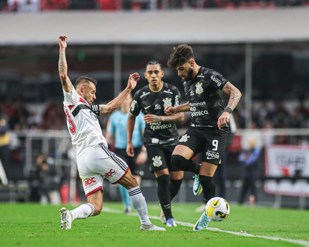 Corinthians busca empate contra o São Paulo, e tabu em Itaquera