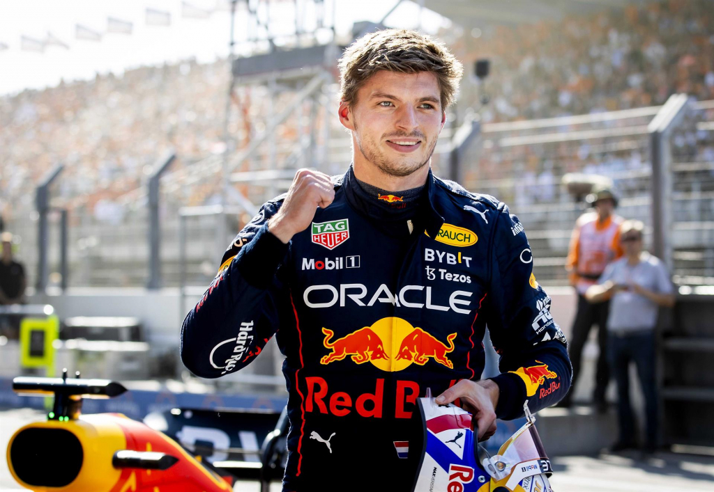 Verstappen faz a pole e pode conquistar o bi no Japão; Leclerc é o 2º