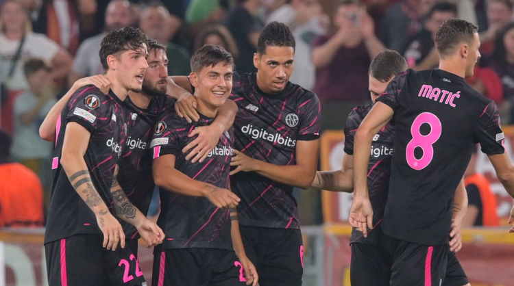 Em jogo morno, Dybala sai do banco para decidir classificação da Roma  contra o Genoa