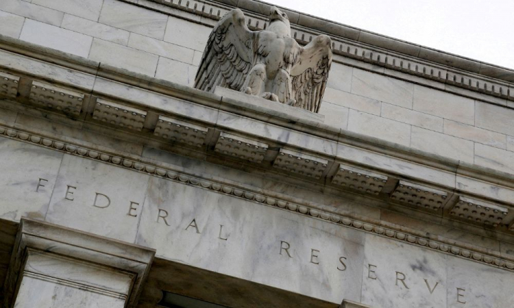 Juros futuros nos EUA operam em alta às vésperas de reunião do Fed