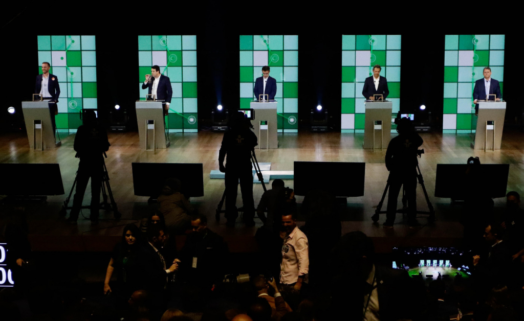 De olho no segundo turno, Haddad e Tarcísio miram em Garcia em debate na TV