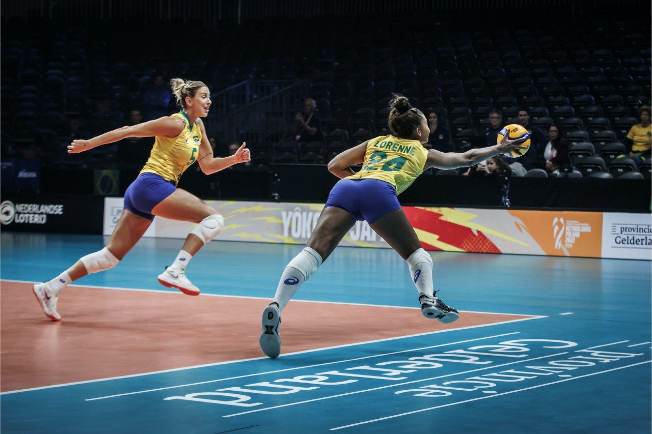 Vôlei feminino: Brasil derrota o Japão no tie-break e garante vaga