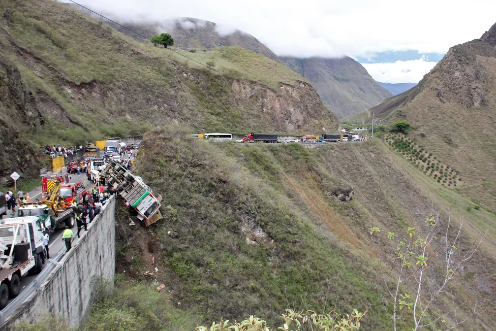 Acidente de ônibus na Colômbia