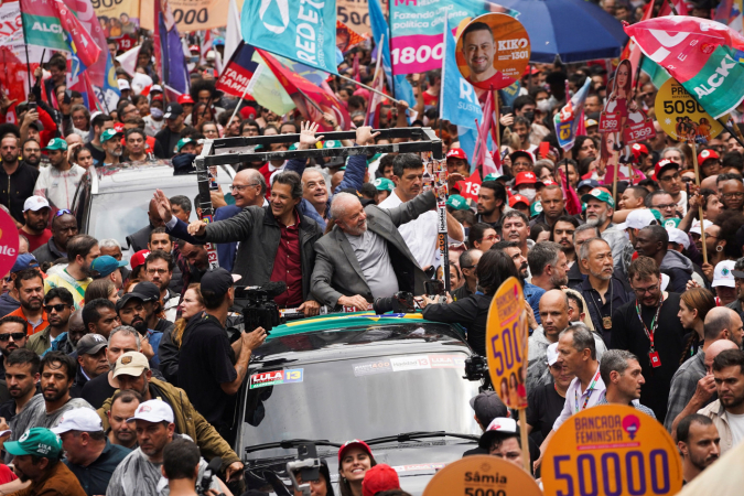 Ex-presidente Lula durante ato de campanha em São Paulo 01/10/2022