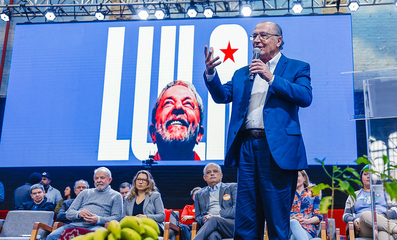 O candidato a vice-presidente da República pelo PT, Geraldo Alckmin, em evento em São Paulo
