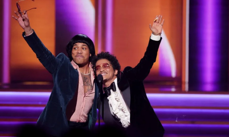 Bruno Mars e Anderson .Paak