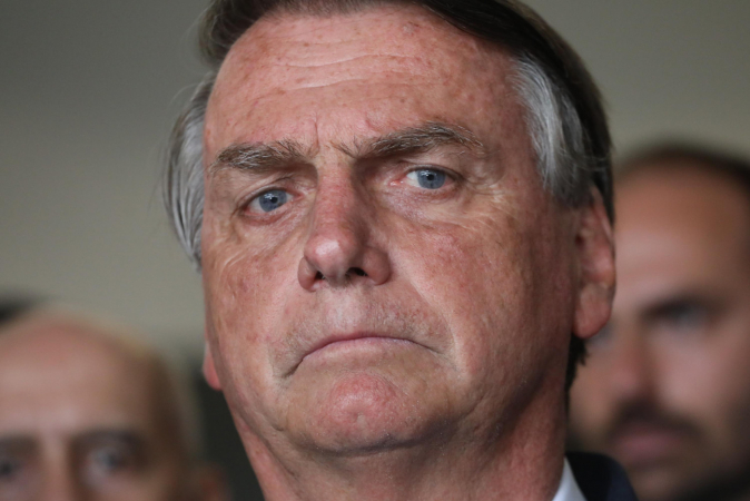 Figueiredo pede manifestação de Bolsonaro, mas ressalta que