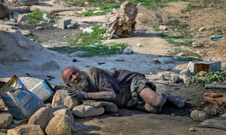 homem mais sujo do mundo morre após tomar banho (2)